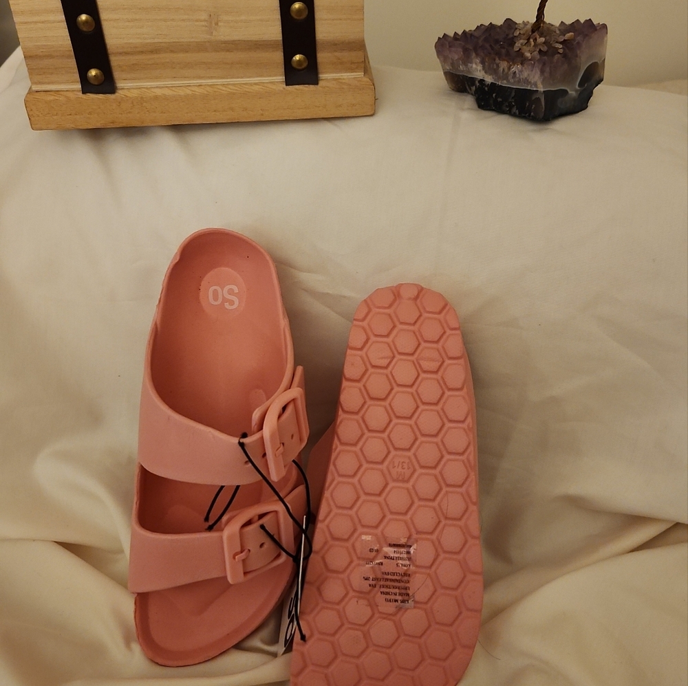🕶Sandals double bucket adjustable slide Everywear🕶 - Picture 3 of 4